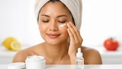 Rutin penjagaan wajah waktu malam yang betul untuk bawah mata, kulit kering dan jerawat